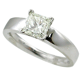 18K White Gold Solitaire Ring : 1.01 ct Diamond