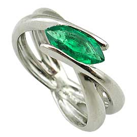 18K White Gold Solitaire Ring : 0.75 ct Marquise Emerald
