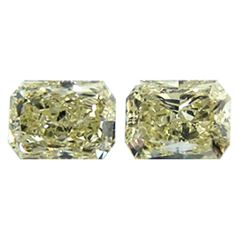 0.41 ct Radiant Diamond : Fancy Light Yellow / VS1