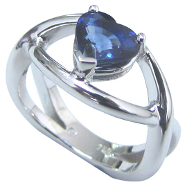 18K White Gold Solitaire Ring : 2.00 ct Sapphire