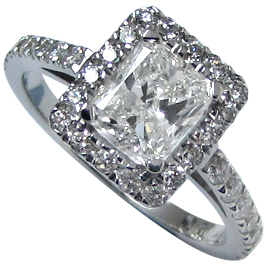 18K White Gold Multi Stone Ring : 1.51 cttw Diamonds