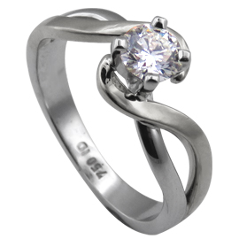 18K White Gold Solitaire Ring : 0.50 ct Diamond