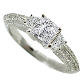 18K White Gold Multi Stone Ring : 1.45 cttw Diamonds