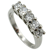 14K White Gold 3/4 cttw Diamond Ring
