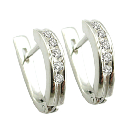 14K White Gold Hoop Earrings : 0.25 cttw Diamonds