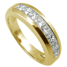 18K Yellow Gold Band : 0.90 cttw Diamonds