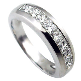 Platinum Band : 0.90 ct Diamonds