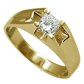 18K Yellow Gold Solitaire Ring : 0.50 ct Diamond