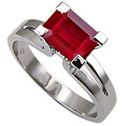 18K White Gold 1.50ct Ruby Ring