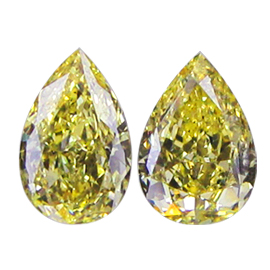1.08 ctw Pair of Pear Shape Diamonds : Fancy Yellow / VS1