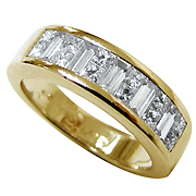 18K Yellow Gold 0.92cttw Diamond Band