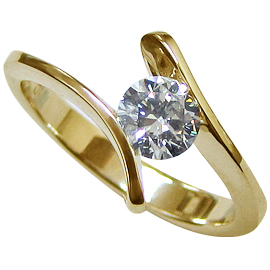 18K Yellow Gold Solitaire Ring : 0.50 ct Diamond