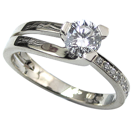 18K White Gold Multi Stone Ring : 0.60 cttw Diamonds