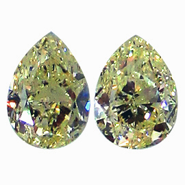 2.01 ct Pear Shape Diamond : Fancy Yellow / SI1