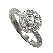 18K White Gold 0.70cttw Diamond Ring