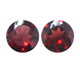 5.60 cttw Reddish Brown Pair of Round Natural Garnets