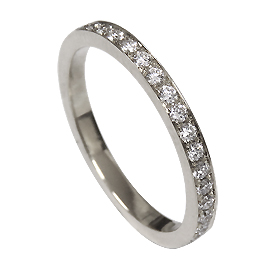 18K White Gold Band : 0.50 cttw Diamonds