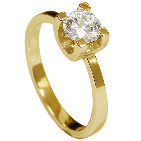 18K Yellow Gold Solitaire Ring : 0.50 ct Diamond