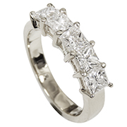 18K White Gold 1.50cttw Diamond Ring