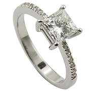 18K White Gold 1.13cttw Diamond Ring