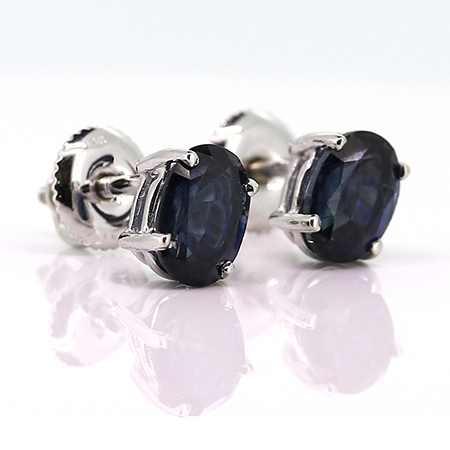 14K White Gold Stud Earrings : 2.00 cttw Blue Sapphires