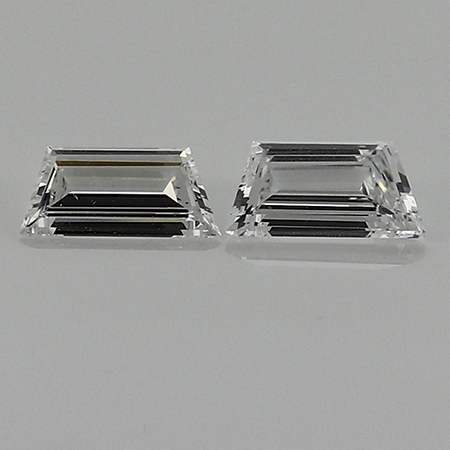 0.67 cttw Pair of Trapezoid Diamonds : D / VS2