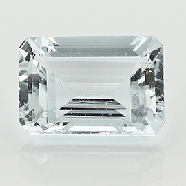 6.72 ct Emerald Cut Aquamarine : Light Blue