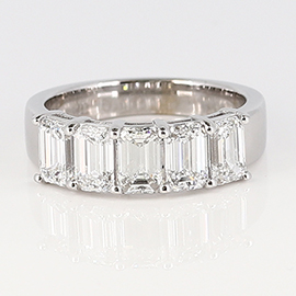 18K White Gold Band : 1.50 ct Diamonds