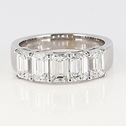 18K White Gold 2.00ct Diamond Band