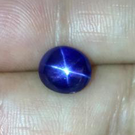 3.65 ct Cabochon Blue Sapphire : Deep Royal Blue