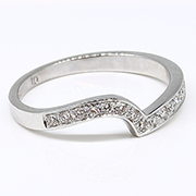 18K White Gold 0.14cttw Diamond Band