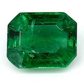 0.56 ct Emerald Cut Emerald : Rich Grass Green