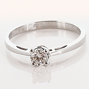 18K White Gold 0.25ct Diamond Ring