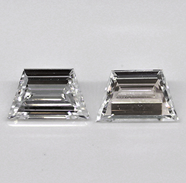 0.93 cttw Pair of Trapezoid Natural Diamonds : E / VS1