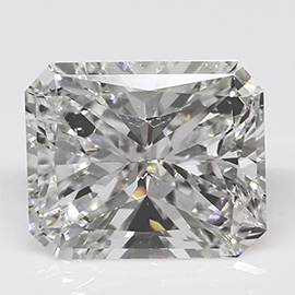 0.70 ct Radiant Diamond : E / VS1