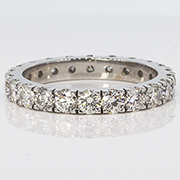 18K White Gold 2.00cttw Diamond Band