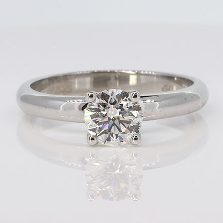 18K White Gold Solitaire Ring : 0.50 ct Diamond