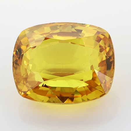 3.88 ct Cushion Cut Yellow Sapphire : Golden Yellow