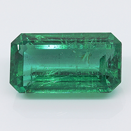 5.49 ct Rich Green Natural Emerald Cut Natural Emerald