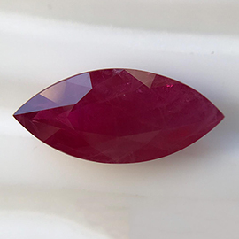 7.35 ct Marquise Ruby : Red