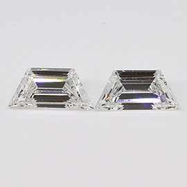 0.52 cttw Pair of Trapezoid Diamonds : D / VS1