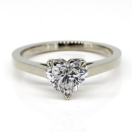 18K White Gold Solitaire Ring : 1.00 ct Diamond