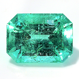 0.91 ct Emerald Cut Emerald : Light Green