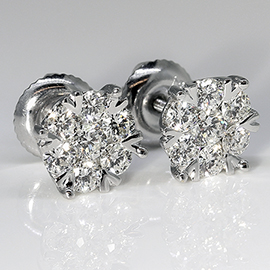 18K White Gold Stud Earrings : 0.75 cttw Diamonds