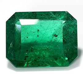2.65 ct Rich Grass Green Natural Emerald Cut Natural Emerald