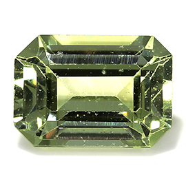 0.81 ct Emerald Cut Sapphire : Yellowish Green