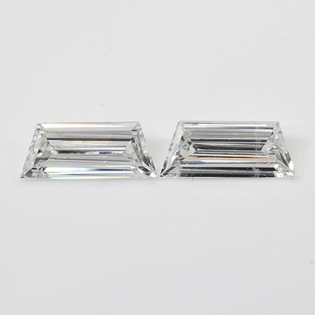 0.34 cttw Pair of Trapezoid Diamonds : E / VS2