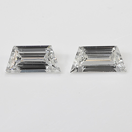 0.40 cttw Pair of Trapezoid Diamonds : G / VS2