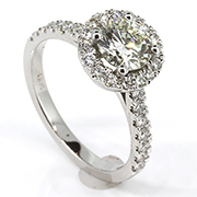 18K White Gold 1.06cttw Diamond Ring