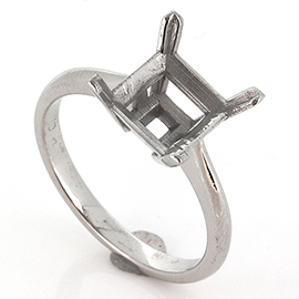 Platinum Solitaire Setting